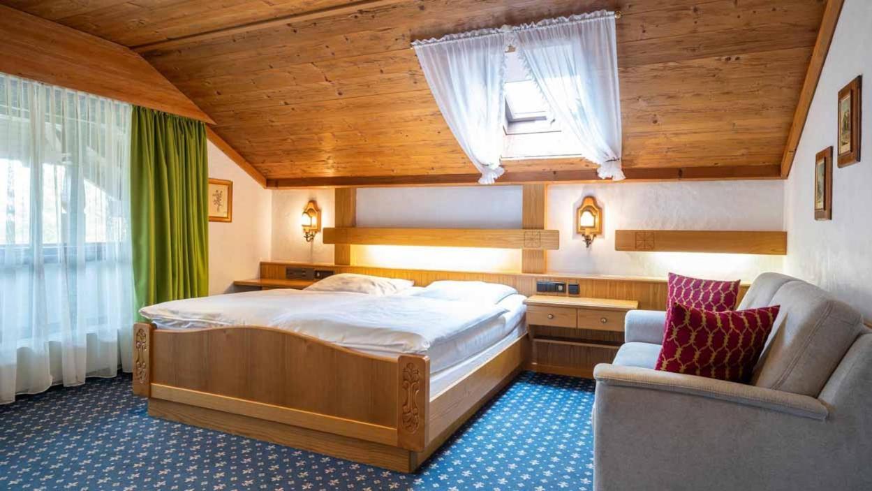 Hotel Alpina Hagnau Eksteriør billede
