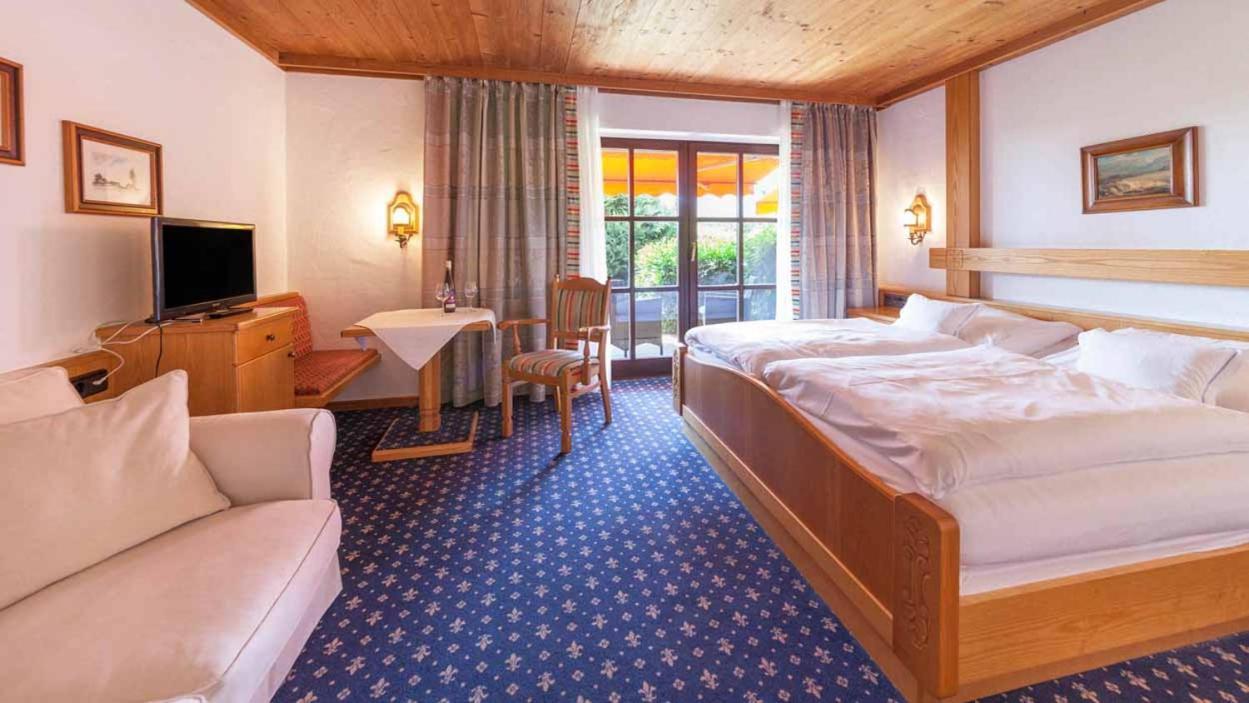 Hotel Alpina Hagnau Eksteriør billede