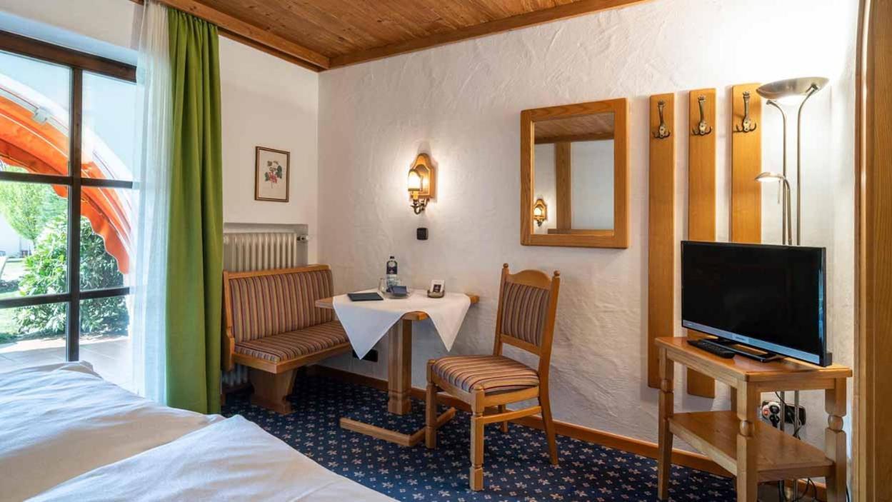 Hotel Alpina Hagnau Eksteriør billede