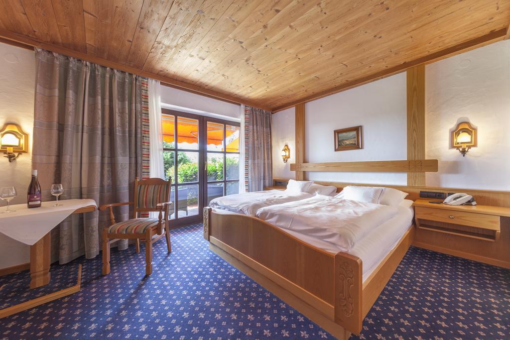 Hotel Alpina Hagnau Eksteriør billede