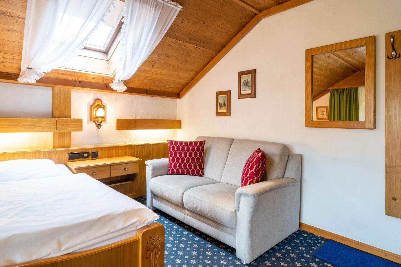 Hotel Alpina Hagnau Eksteriør billede
