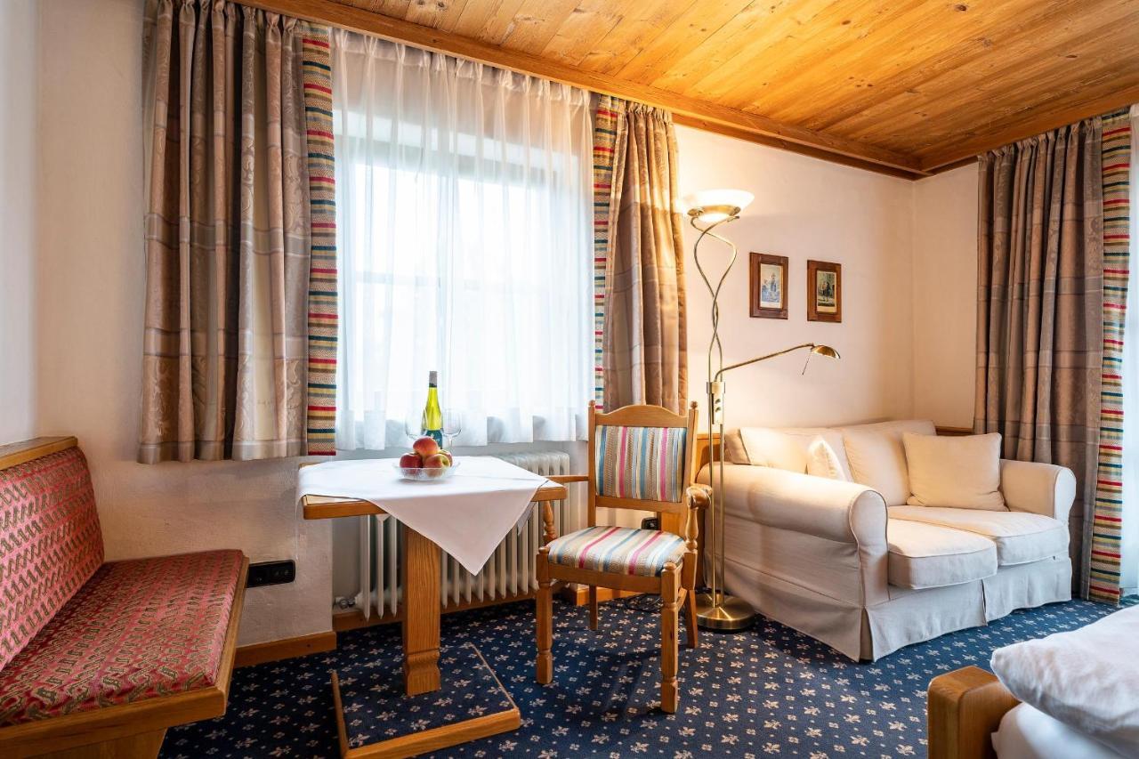 Hotel Alpina Hagnau Eksteriør billede